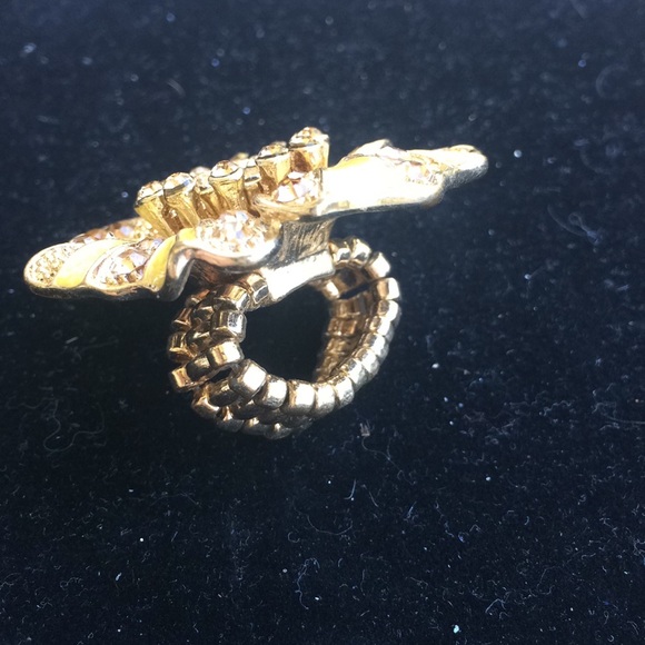 Ring - Picture 2 of 2